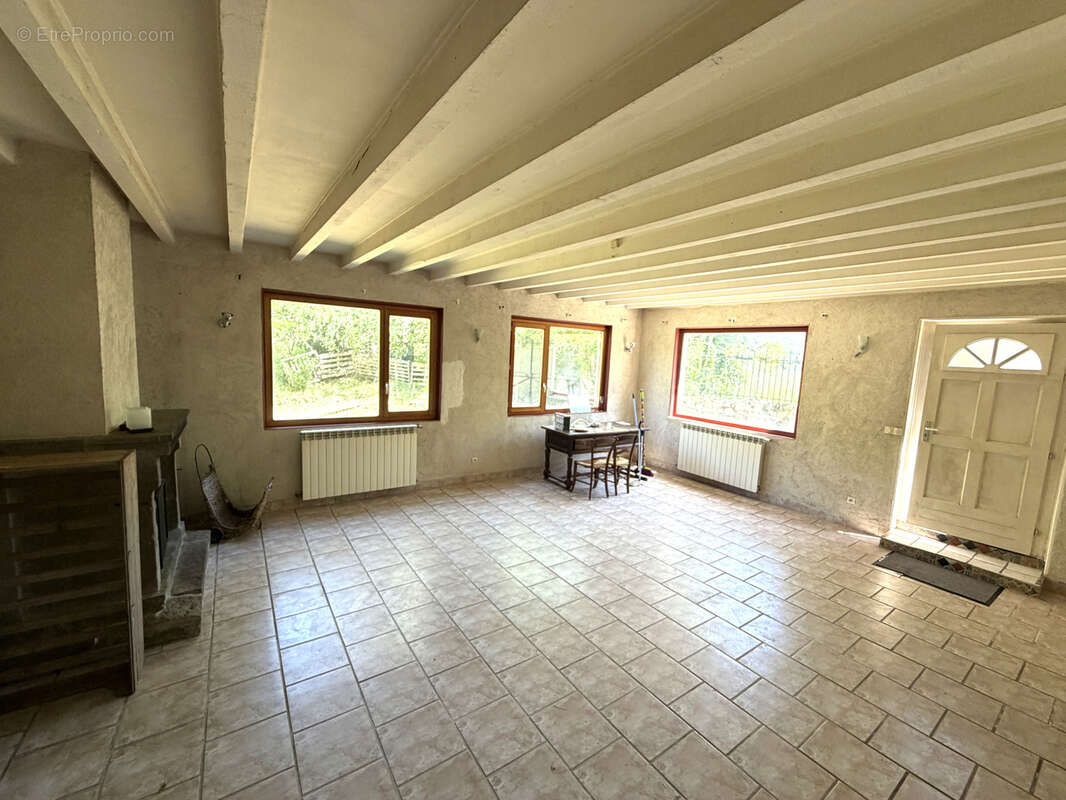 Maison à SAINT-DIERY