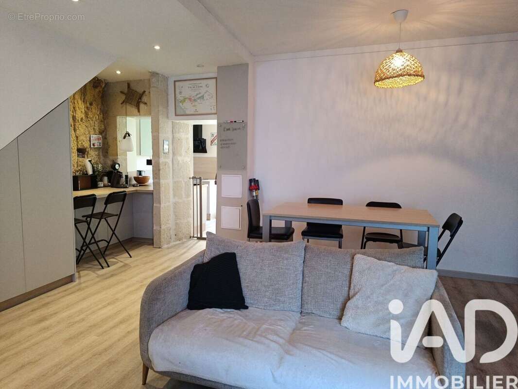 Photo 2 - Maison à CINQ-MARS-LA-PILE