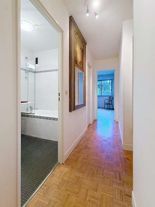 Appartement à GARCHES