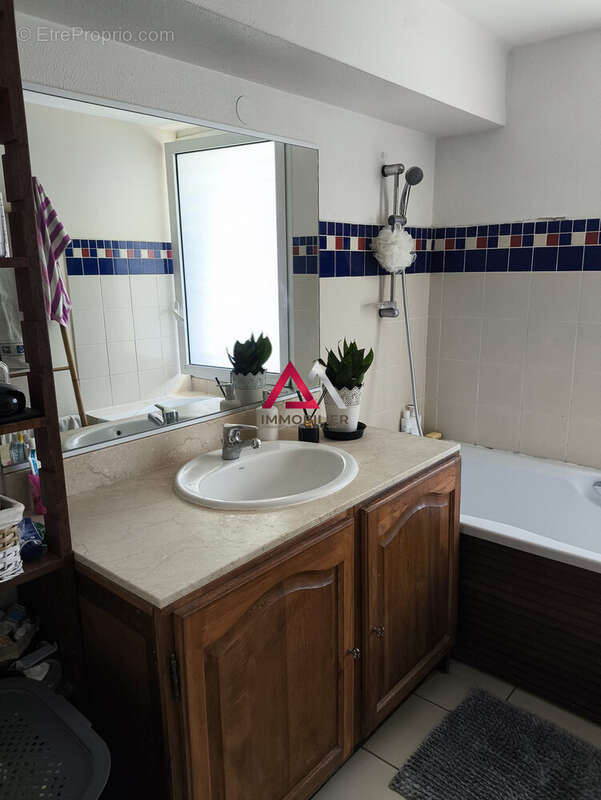 Appartement à SAINT-DENIS
