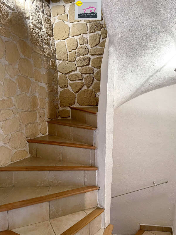 Maison à LA REDORTE