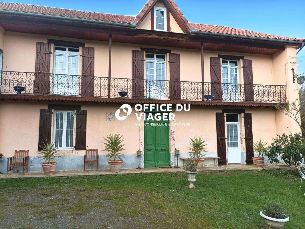 Maison à BERNADETS-DEBAT