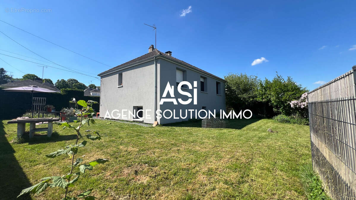 Maison à VILLAINES-LA-JUHEL