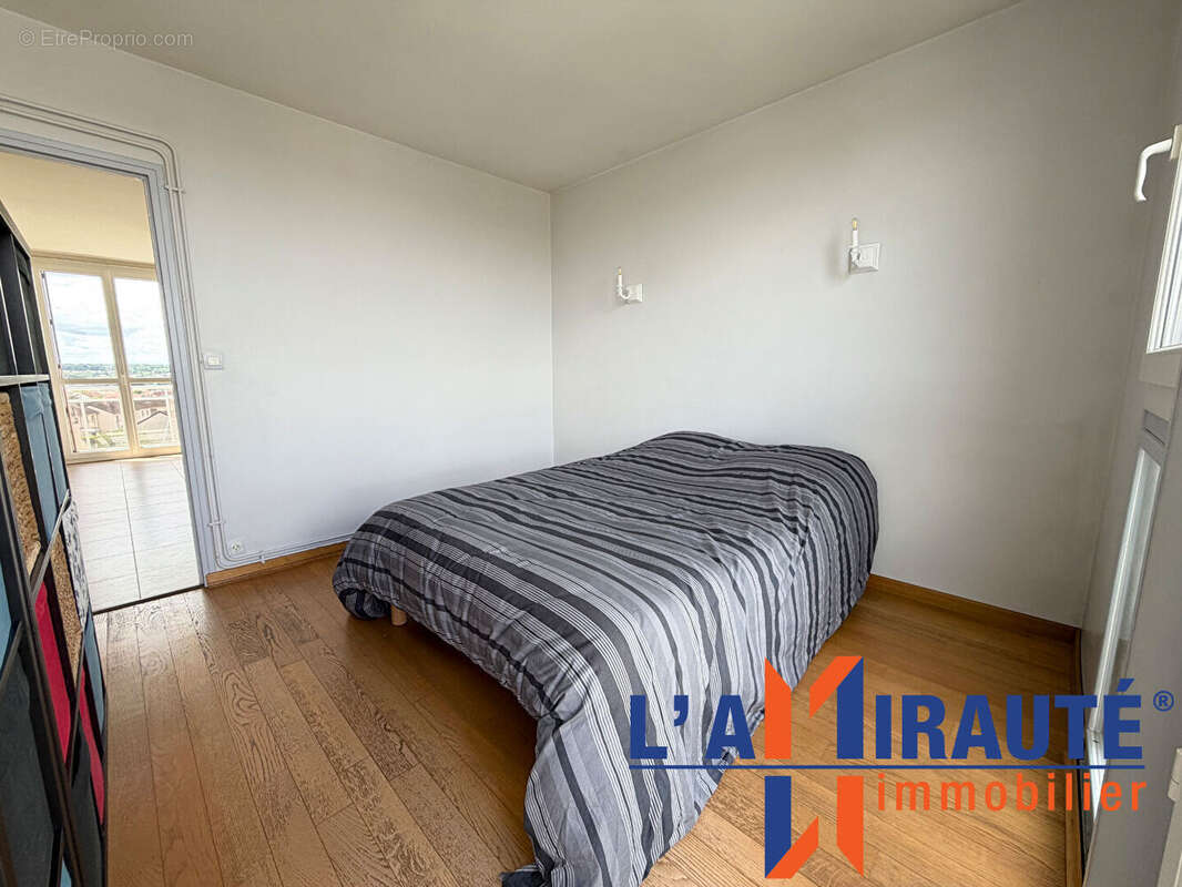 Appartement Sartrouville 4 pièce(s) 68 m2 - photo 9