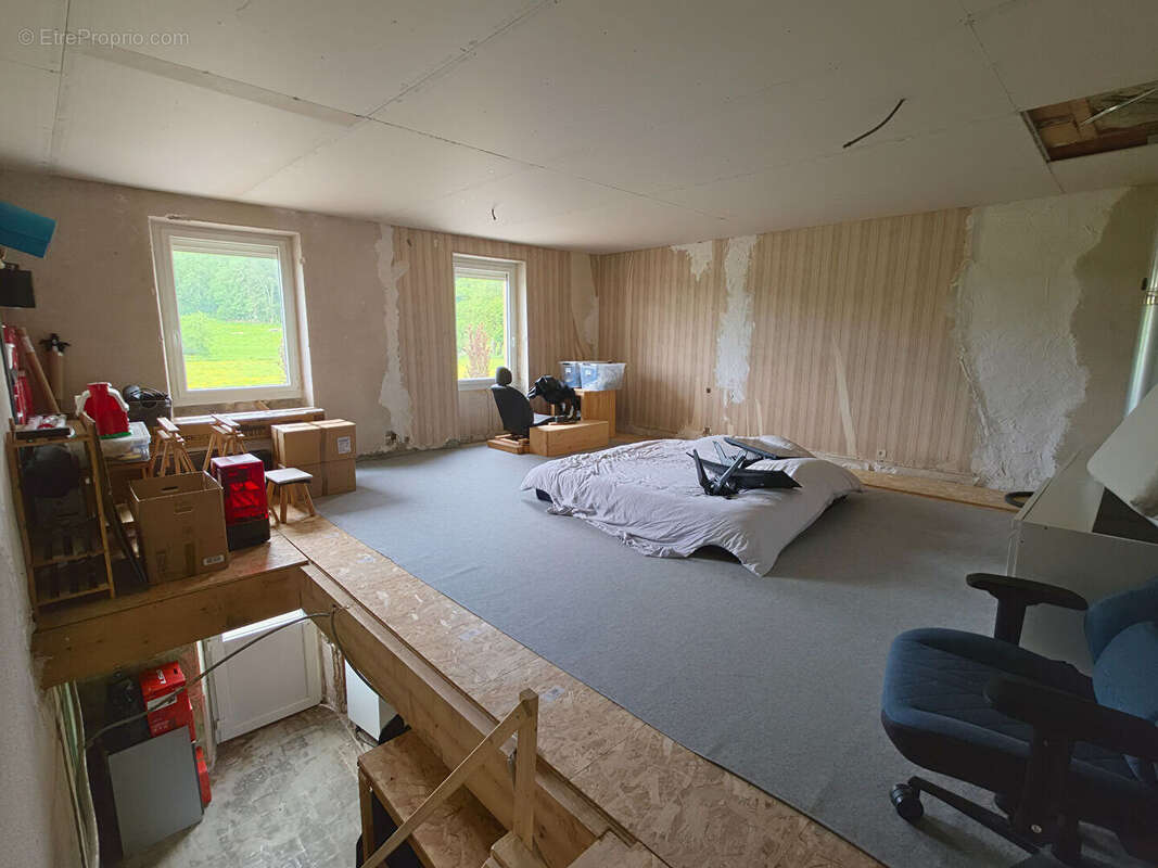 Maison à CHAMPIER