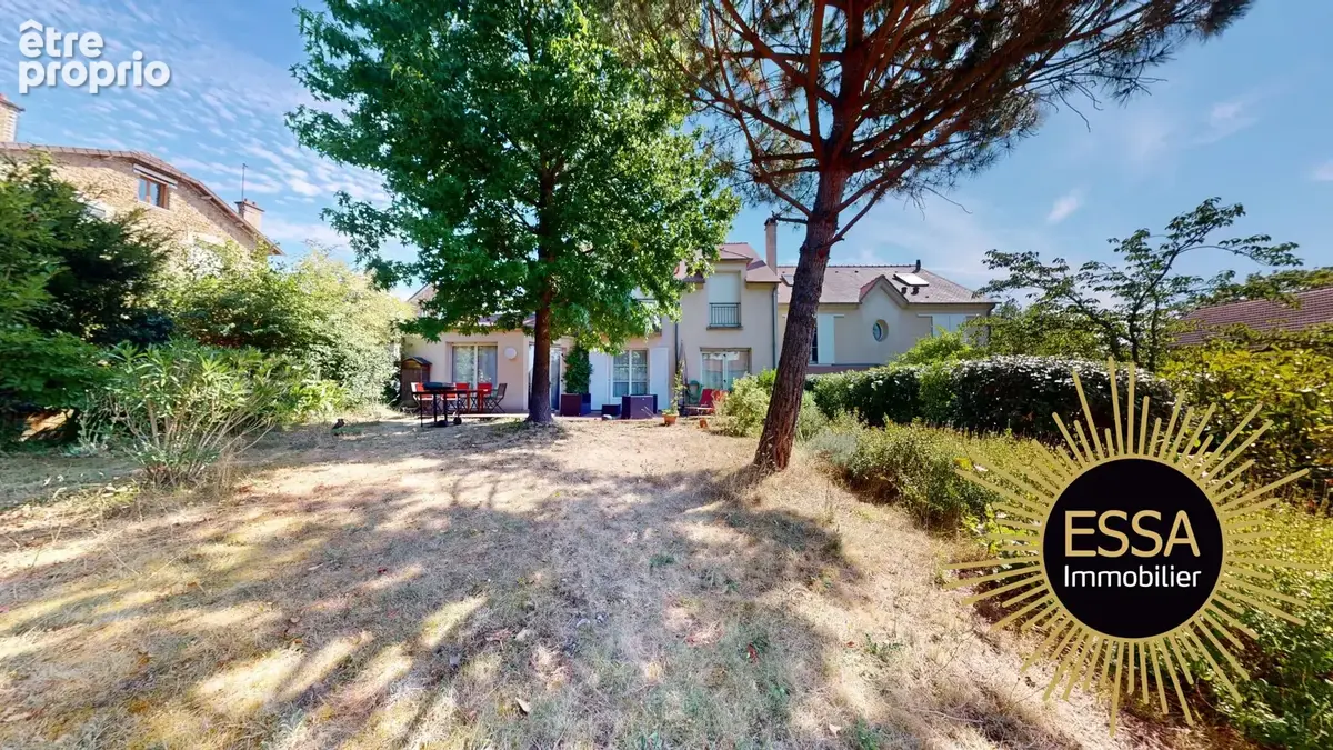 Maison 9 pièces 180 m² à vendre à Viroflay (78220) - photo 4