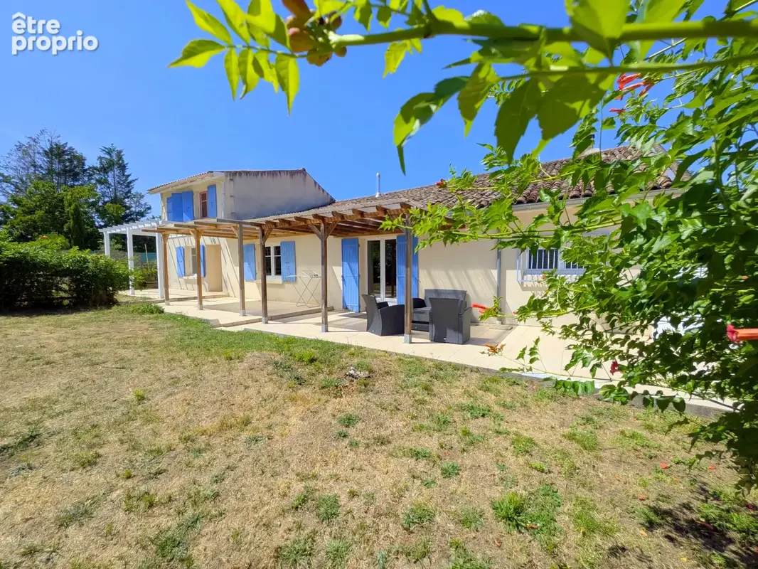 Deux maisons, piscine et terrain à 5 minutes de Jonzac et à moins d'une heure des plages et de Bordeaux - photo 17