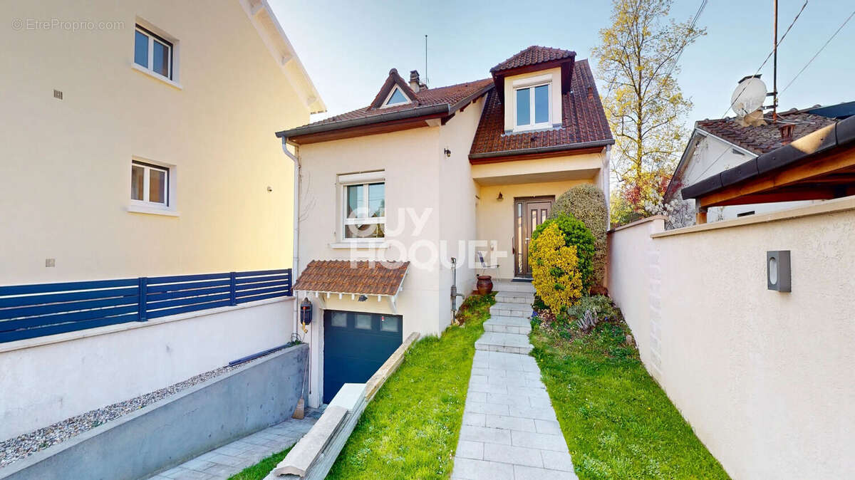 Maison à FRANCONVILLE