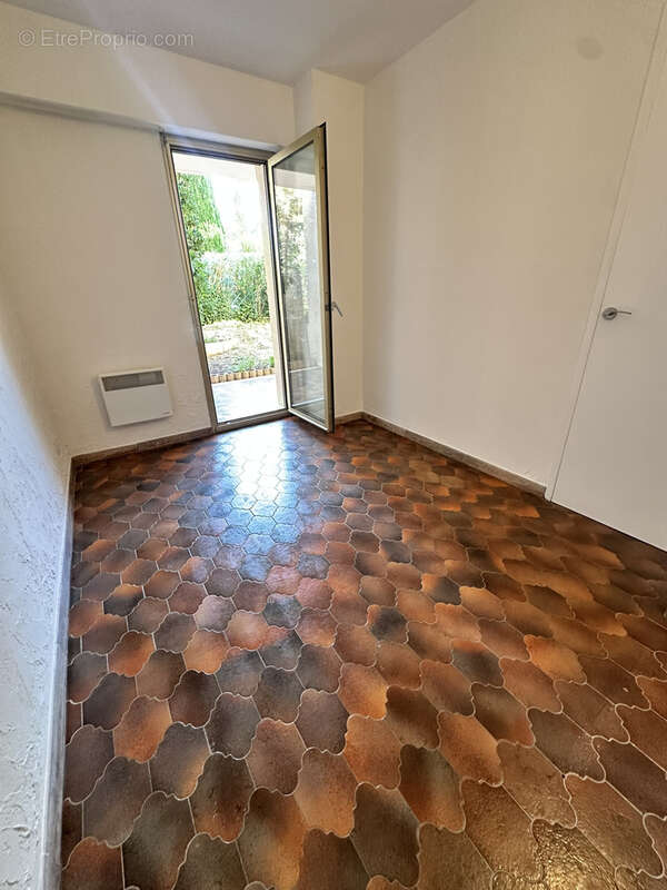 Appartement à VENCE