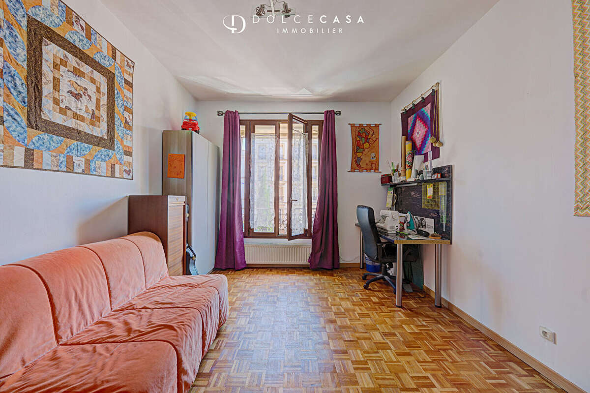 Appartement à NOGENT-SUR-MARNE