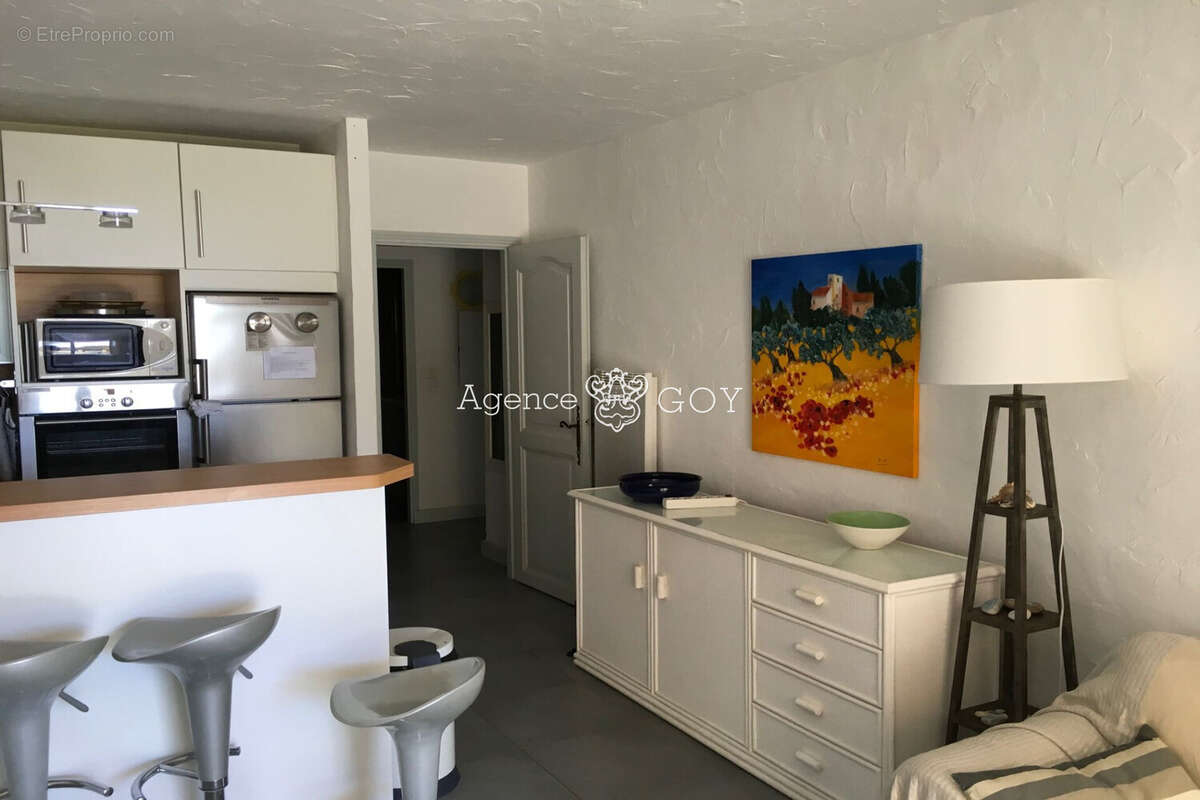 Appartement 46 m² à Le Lavandou  - photo 4