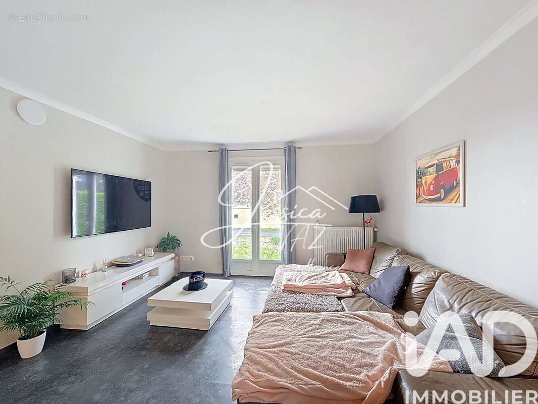 Photo 5 - Maison à LAGNY-LE-SEC