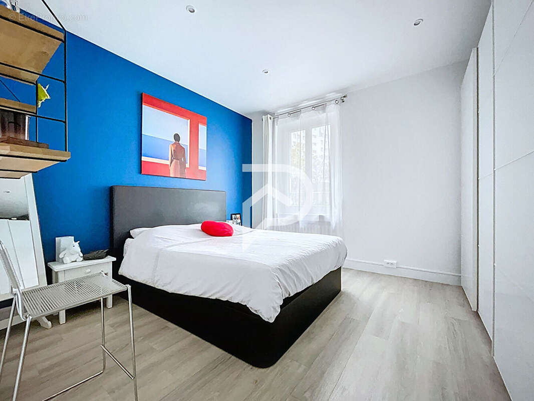 Appartement à ASNIERES-SUR-SEINE