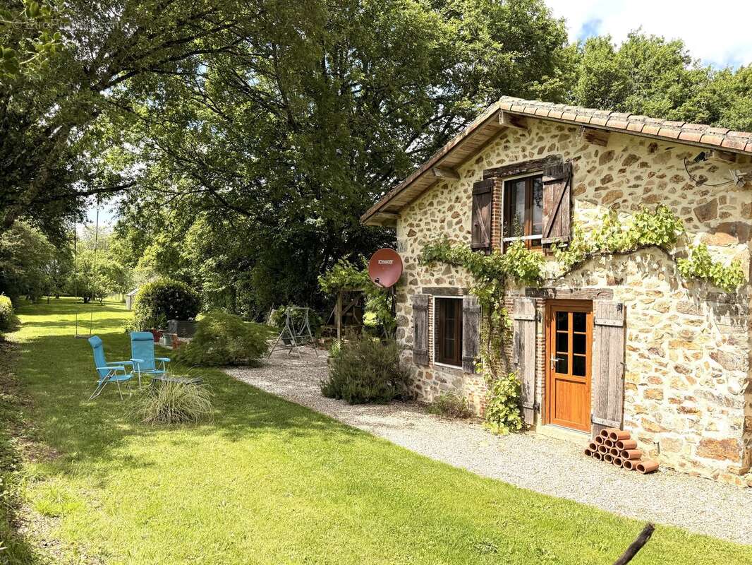 Maison à SAULGOND