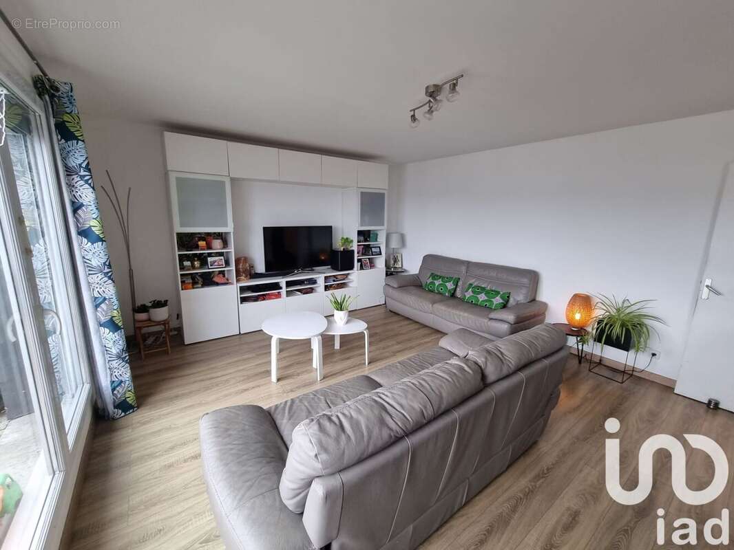 Photo 3 - Appartement à CERGY