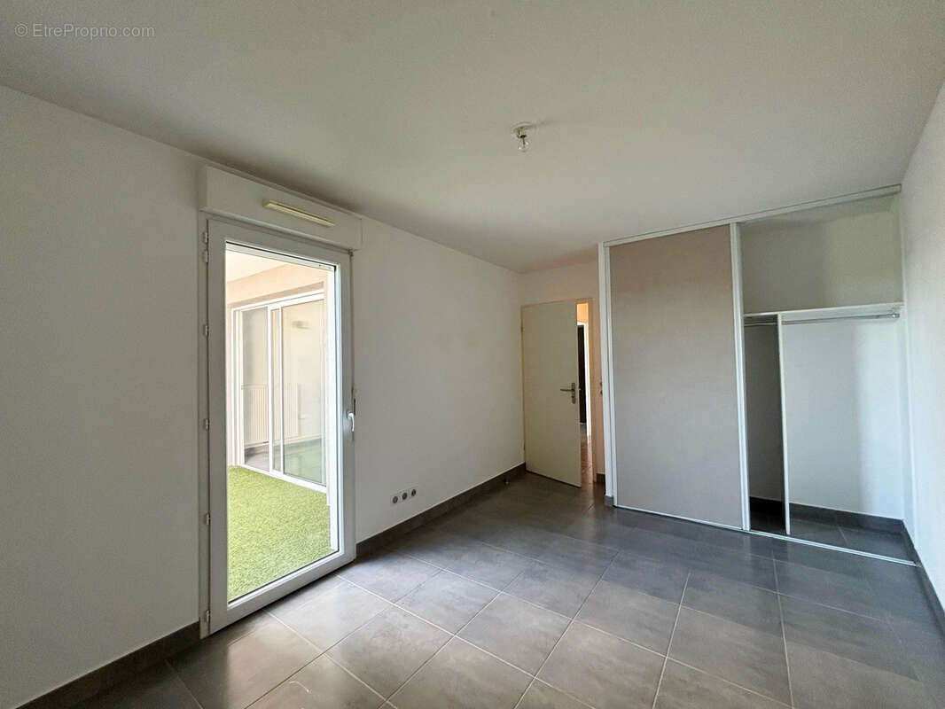 Appartement à LATTES