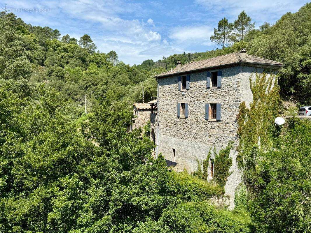 Maison à ROCLES