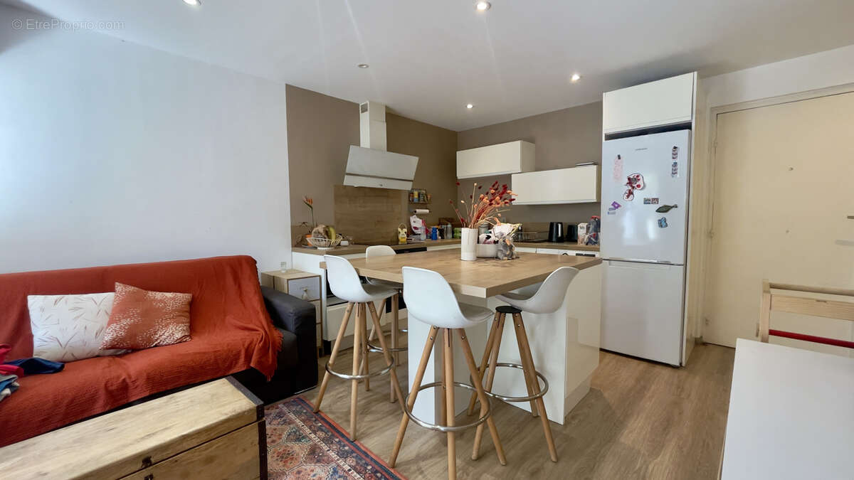 Appartement à LE CANNET