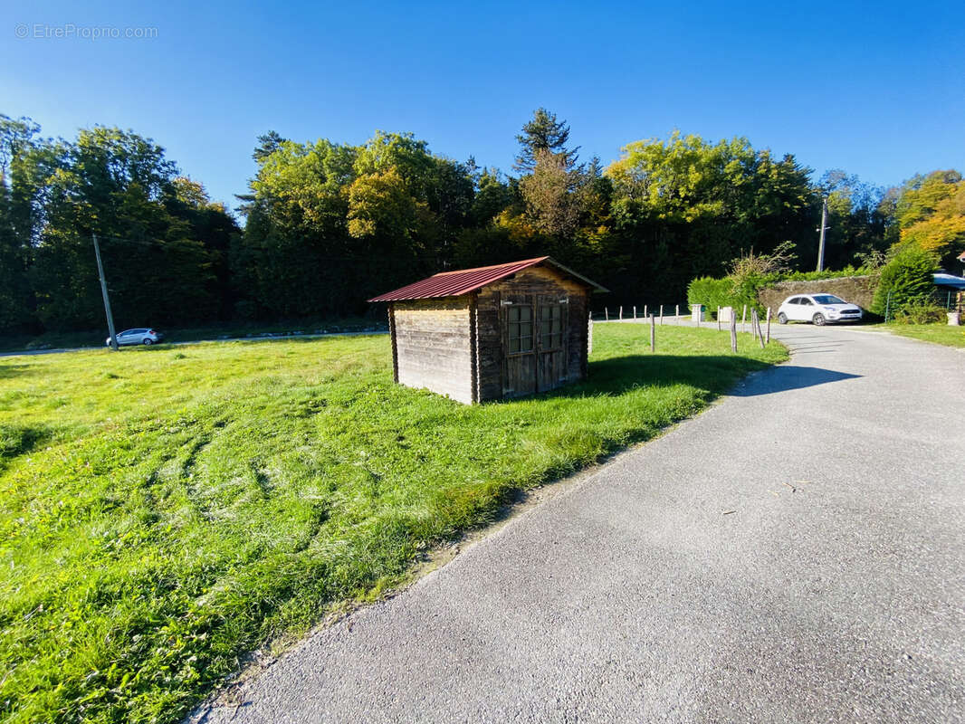 Maison à ENTRE-DEUX-GUIERS
