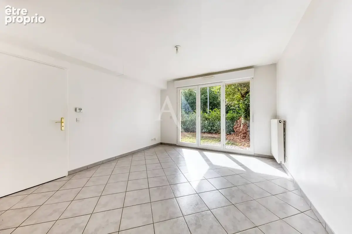 Appartement Gretz-armainvilliers 2 pièce(s) 40 m2 - photo 2