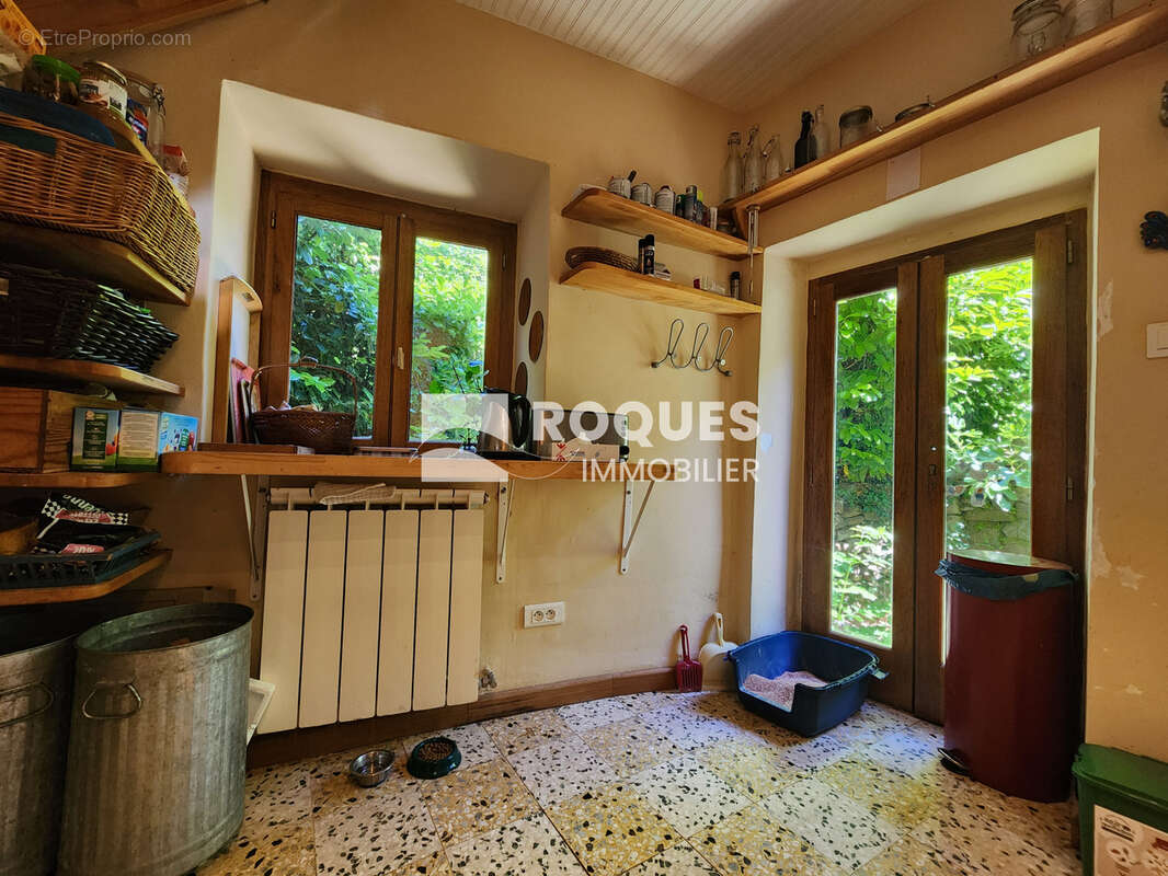 Les Plans, Maison de village avec terrasse et jardin ! - photo 14