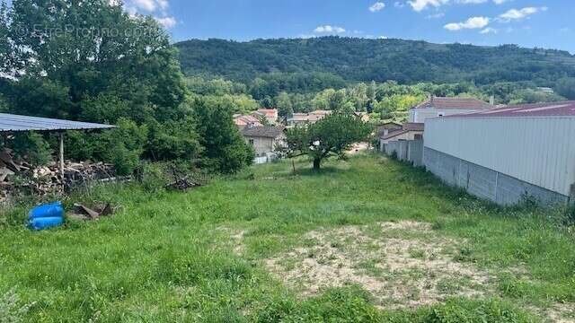 Terrain à SAINT-DESIRAT