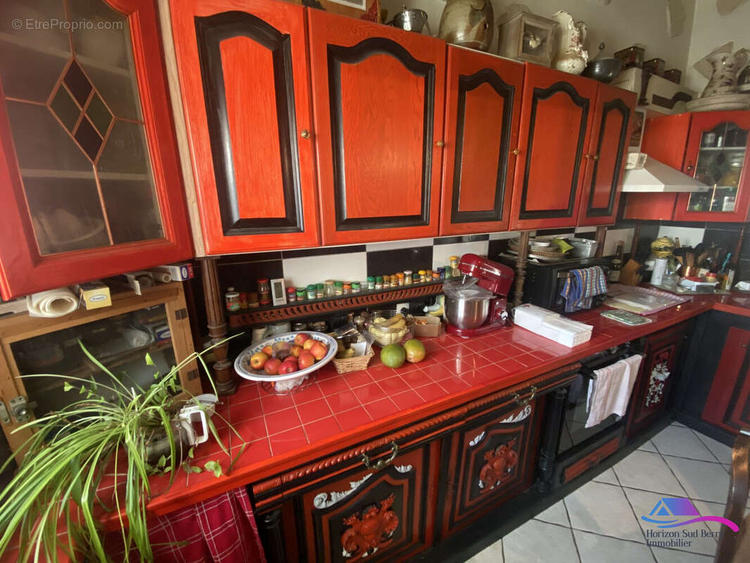 CUISINE - Maison à SAINT-SATURNIN