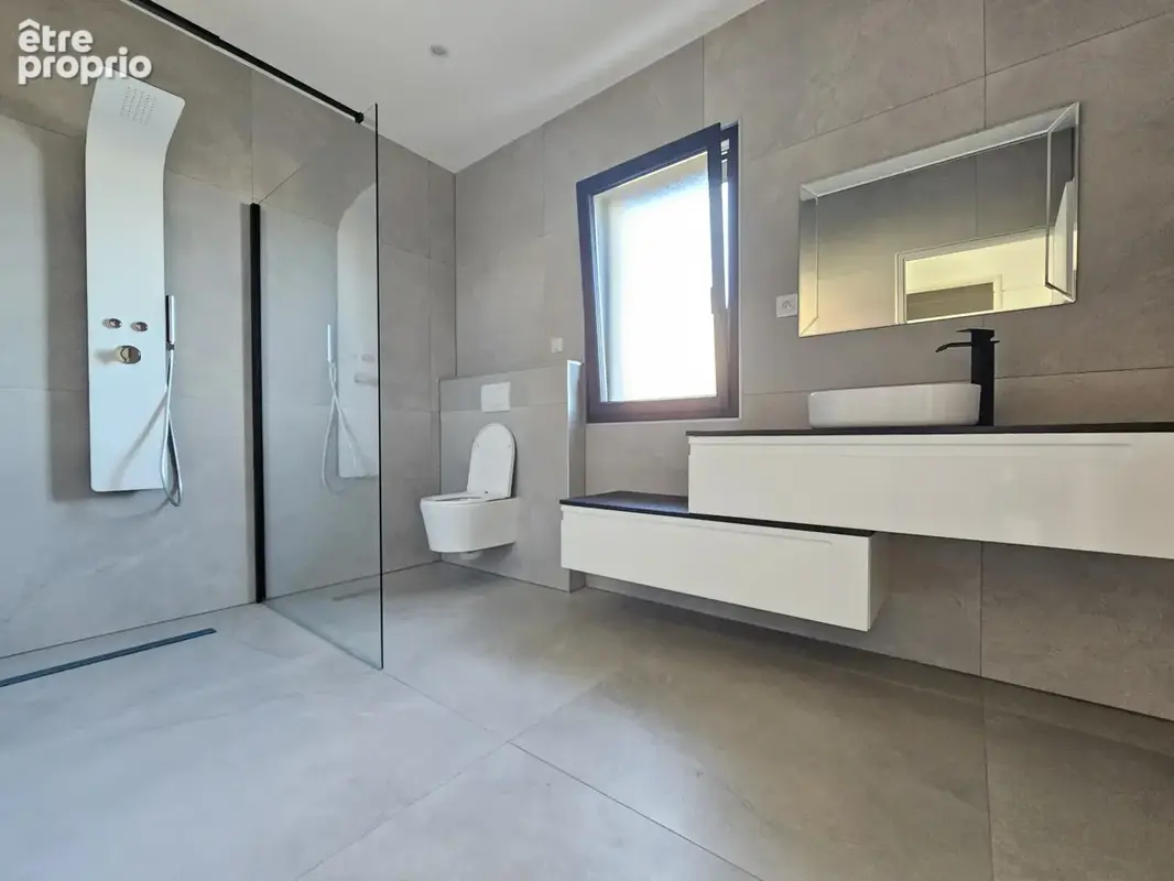 Villa T4 de plain-pied   130 m2   Belley - photo 6