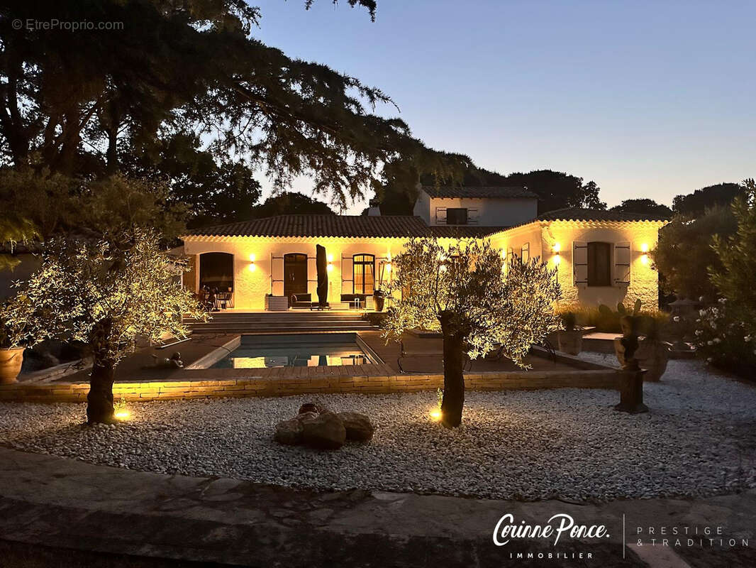 Maison à NIMES