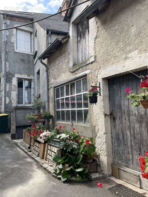 Appartement à SAINT-DOULCHARD