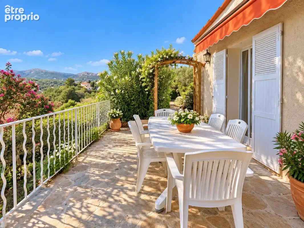 Villa de macon avec vue sur le village de saint paul de vence - photo 1