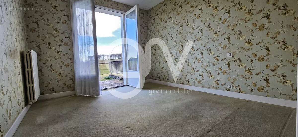 Maison à LAFEUILLADE-EN-VEZIE