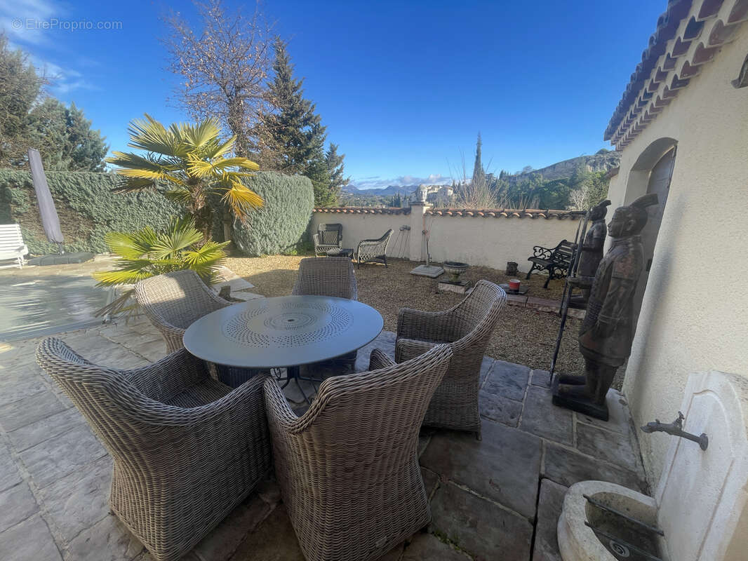 Maison à VAISON-LA-ROMAINE