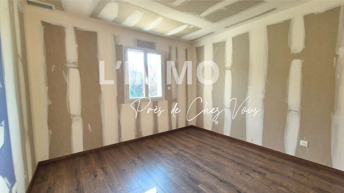 Maison à LA BOUILLADISSE