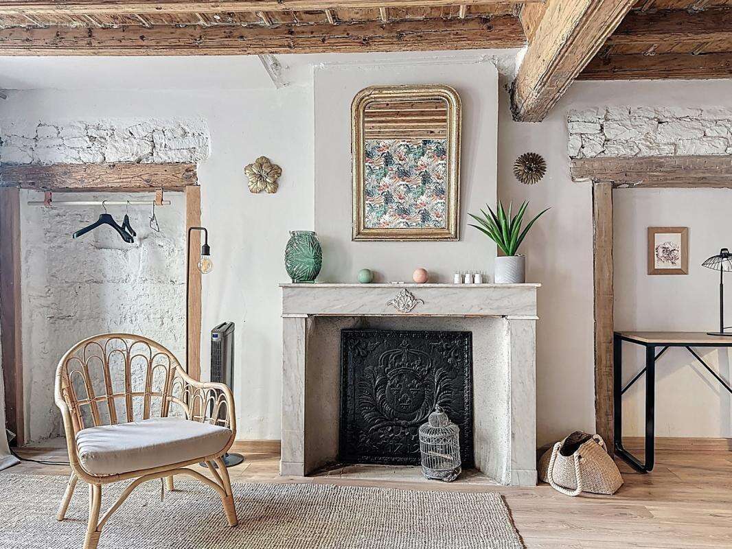 Avignon intra muros appartement de charme renove 99 m² - photo 13