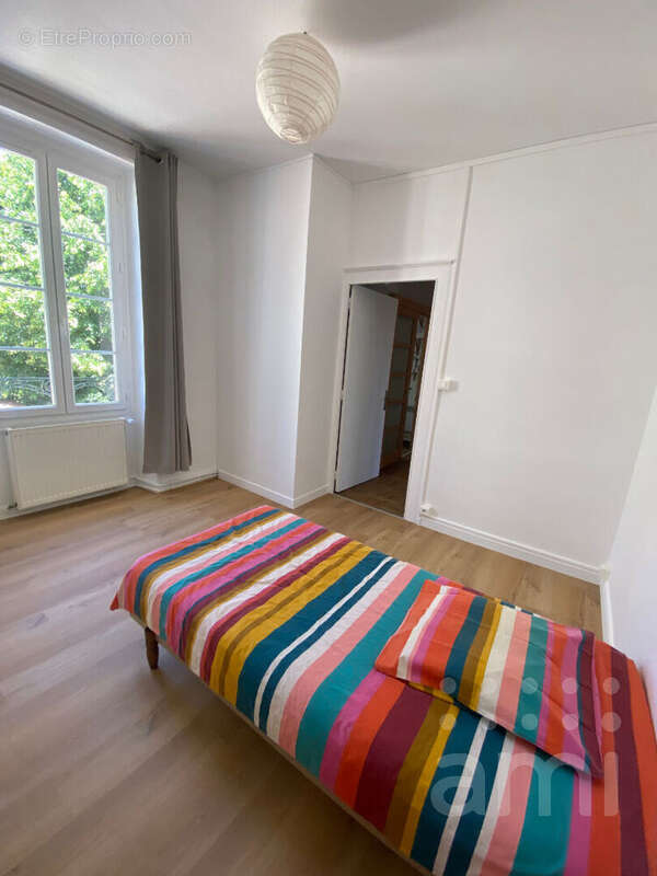Maison Niort 6 pièces - photo 10