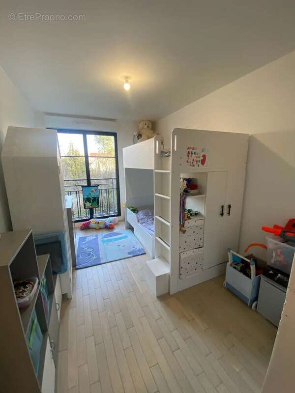 Appartement à NOGENT-SUR-MARNE
