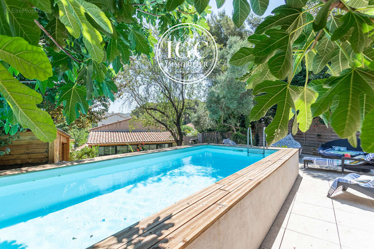 Le Rove  Maison 5 pièces de 102 m² - photo 14