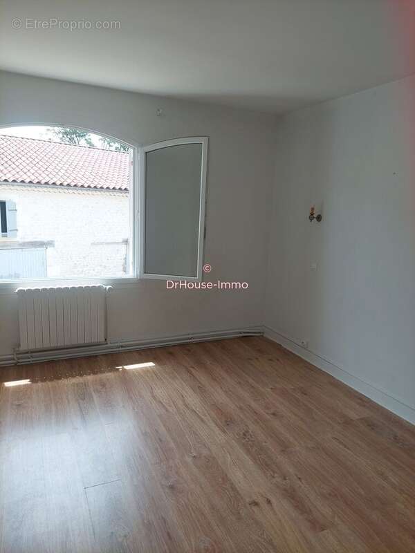 Maison 146 m² à Cozes  - photo 24