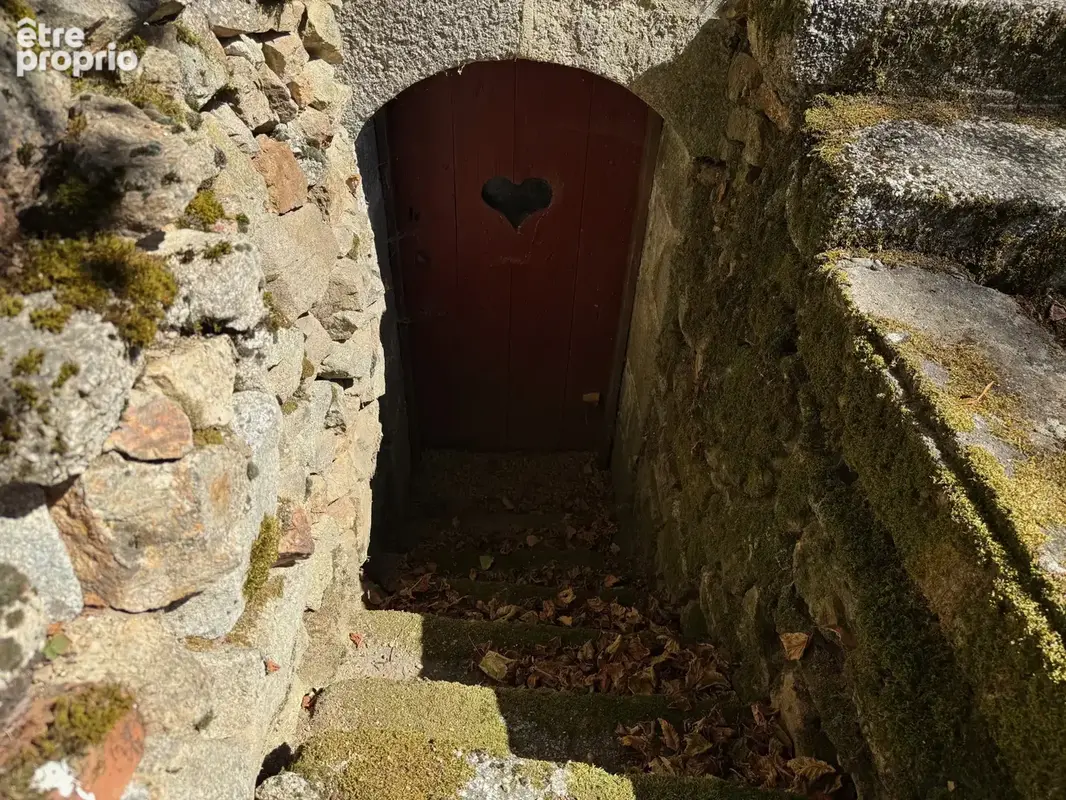 Auv 1231 : Trois maisons, dépendances, ancien four à pain, 2147m2 - photo 100
