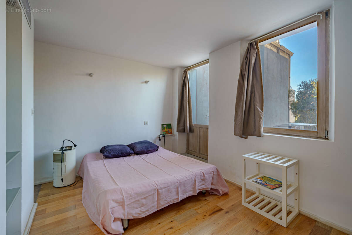 Maison à MARSEILLE-7E