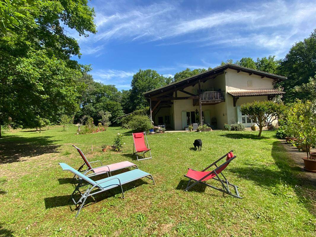 Maison à BLASIMON
