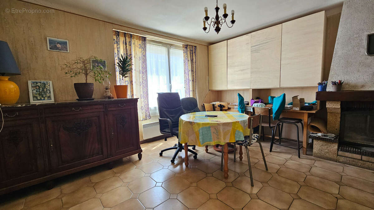 Maison à PONT-SAINT-MARTIN