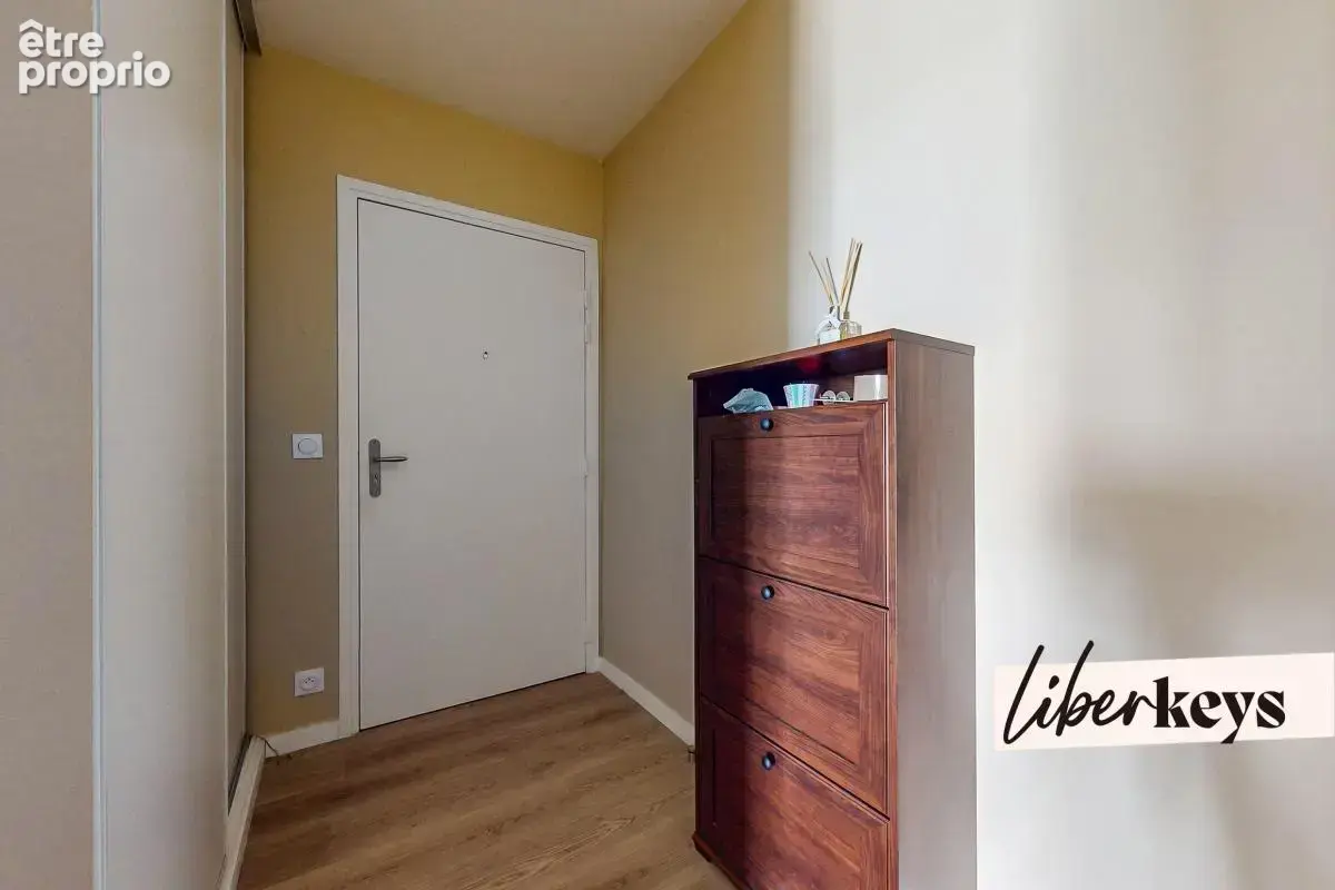 Studio 34 m² avec balcon, parking et potentiel T2 – Villeneuve-le-Roi - photo 13