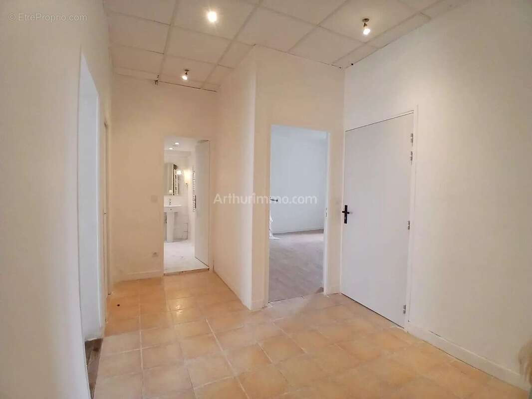 Appartement à VILLENEUVE-SAINT-GEORGES