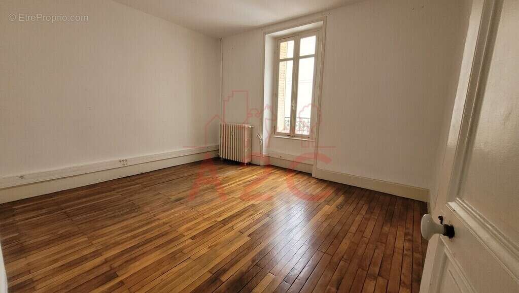 Commerce à LA ROCHE-SUR-YON