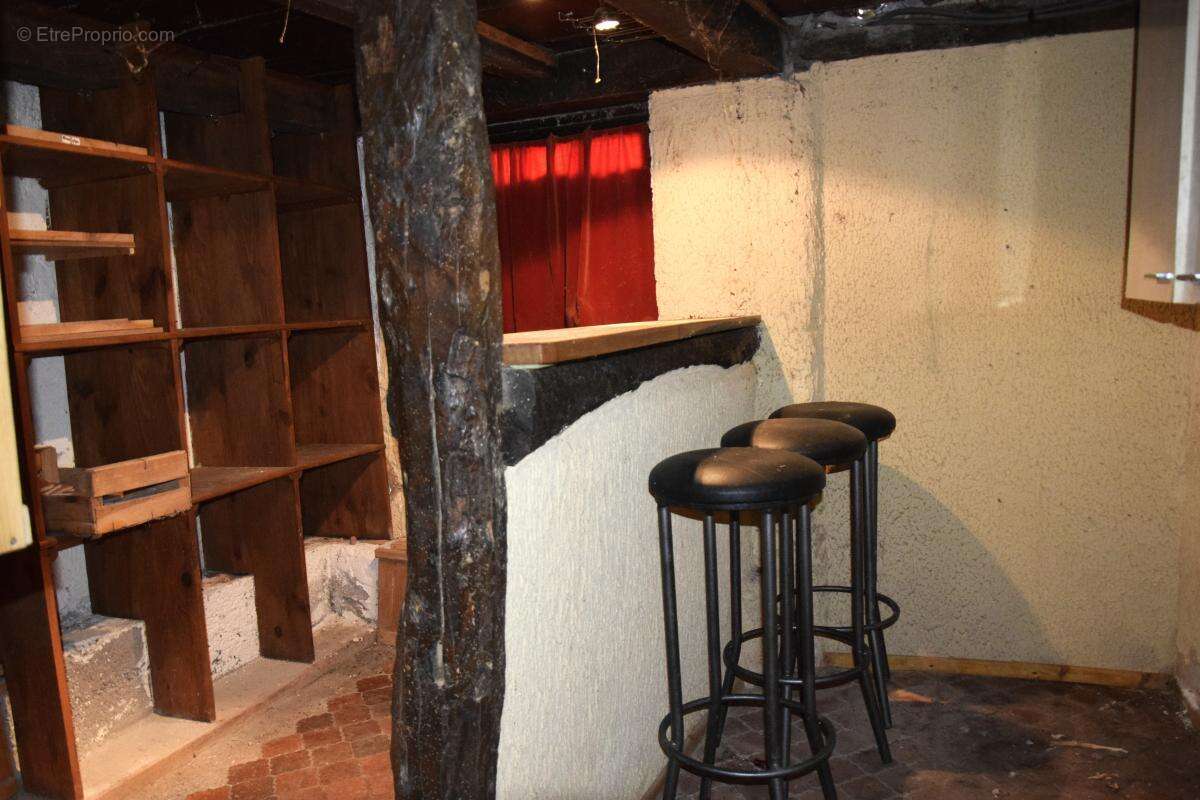 Maison 88 m² - 5 pièces  avec jardin et grange - photo 15