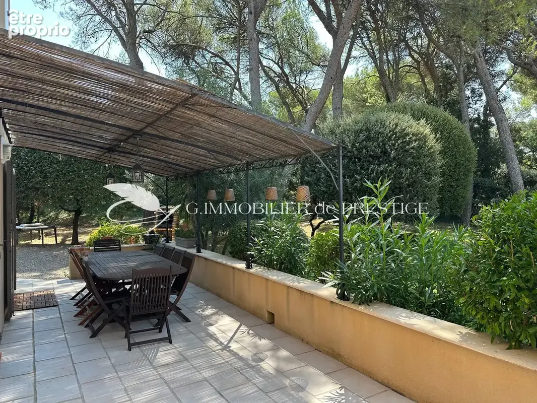 Une très belle villa dans un cadre enchanteur - photo 4