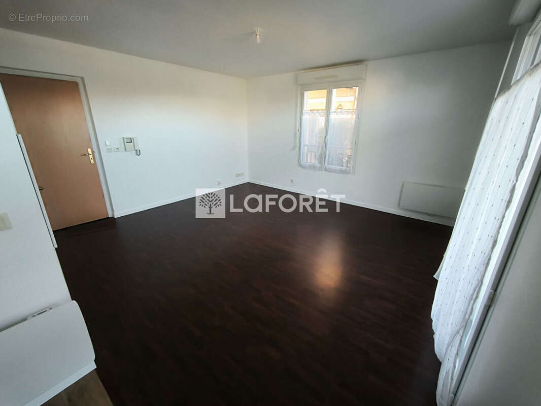 Appartement à MANTES-LA-VILLE