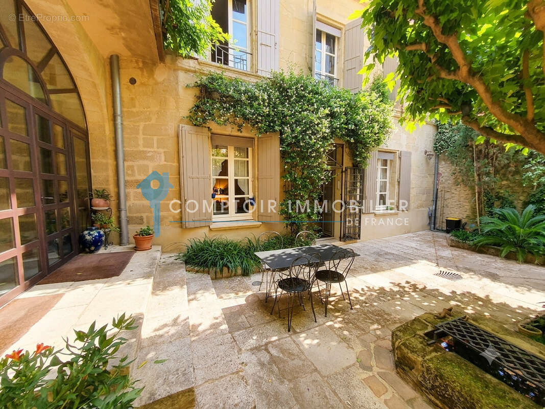 A Vendre GARD (30) - Grande maison de charme avec cour dans village en périphérie Uzès - photo 6